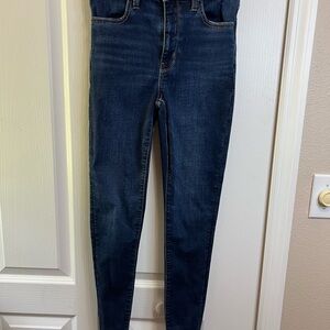 American Eagle Super High Rise Jeggings